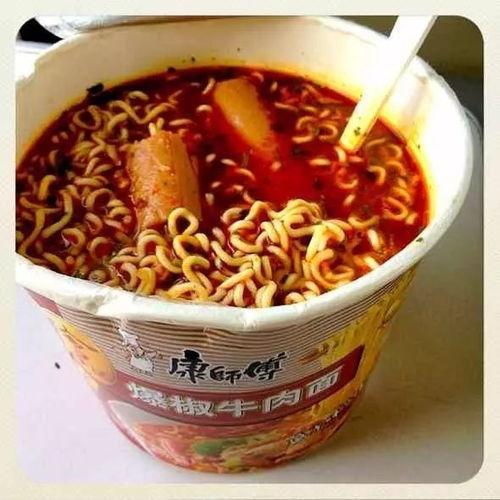 爆料的方便面能吃吗视频,爆料的“能吃吗”视频引发热议 第3张 爆料的方便面能吃吗视频,爆料的“能吃吗”视频引发热议 第3张